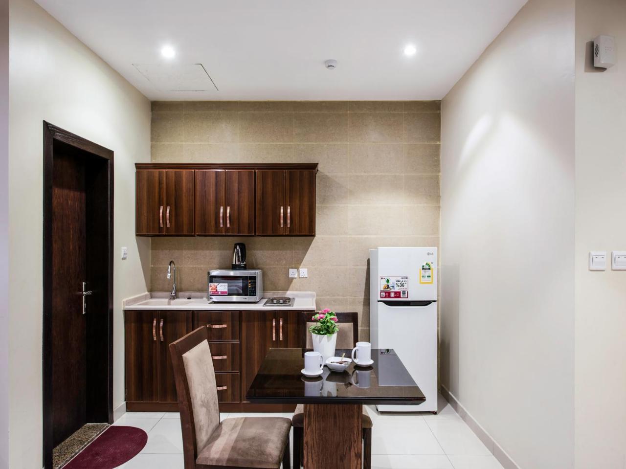 Open Hotel Alolaya Khobar Extérieur photo